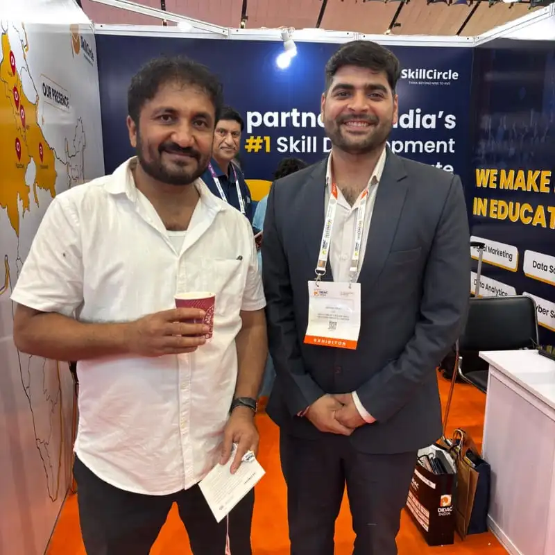 Anand-kumar-jha-with-shivam-ahuja